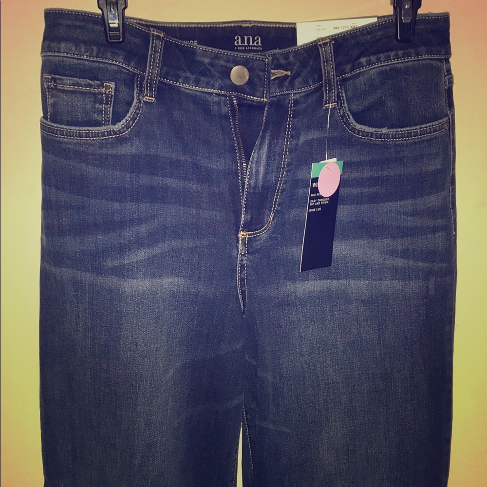 New! Wide Leg Jeans
